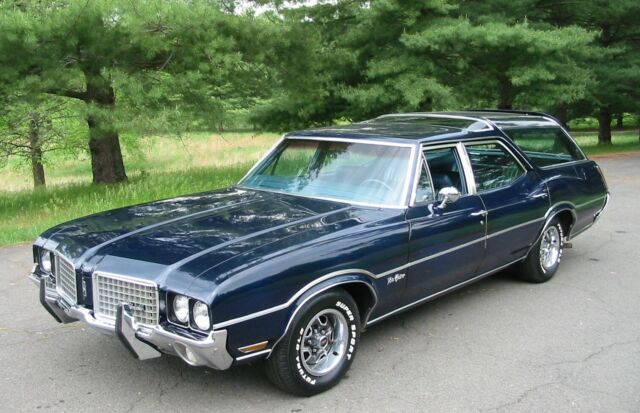 Oldsmobile Cutlass 1972 image number 28