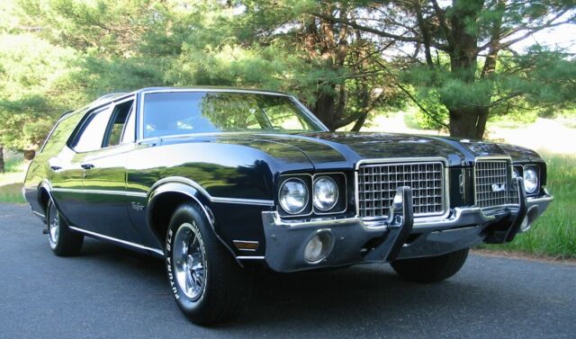 Oldsmobile Cutlass 1972 image number 3