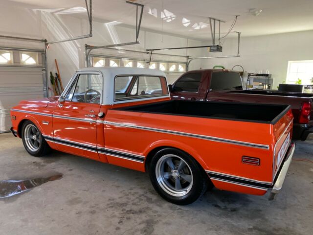 Chevrolet C-10 1970 image number 18