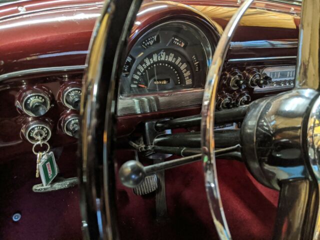 Ford Customline 1952 image number 25