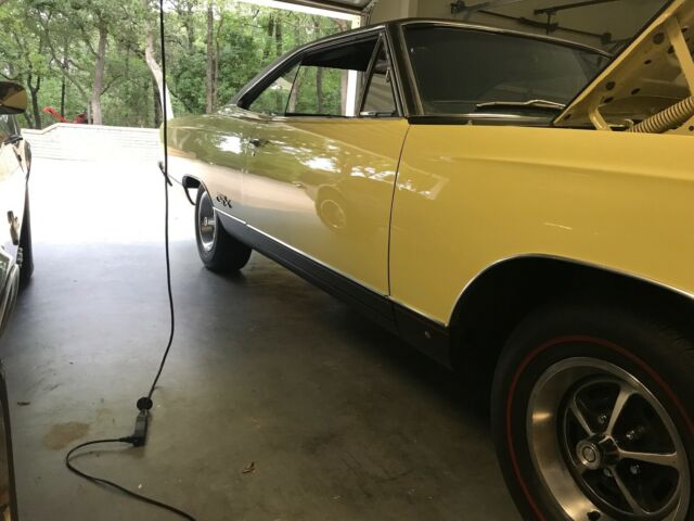 Plymouth GTX 1969 image number 21