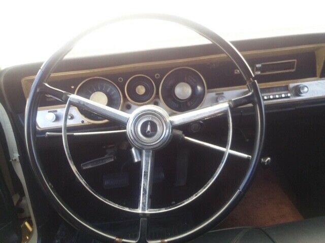 Plymouth Barracuda 1967 image number 4