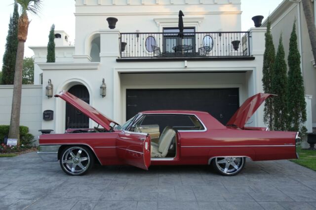 Cadillac DeVille 1965 image number 23