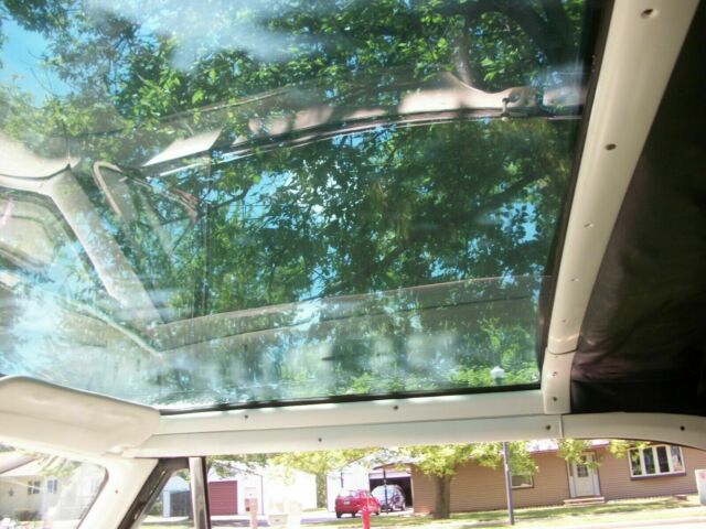Ford Skyliner 1954 image number 11