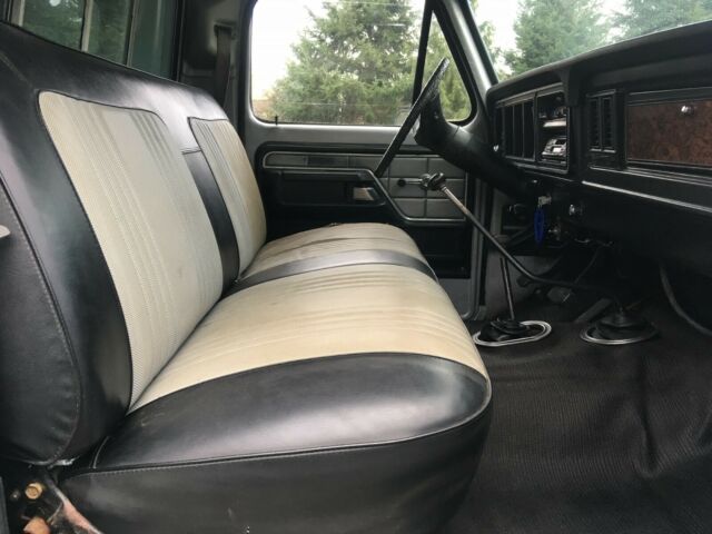 Ford F-350 1979 image number 17