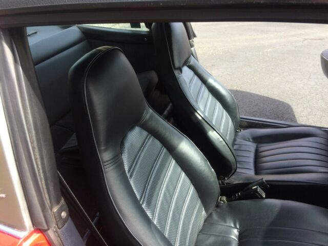 Porsche 911 1974 image number 7