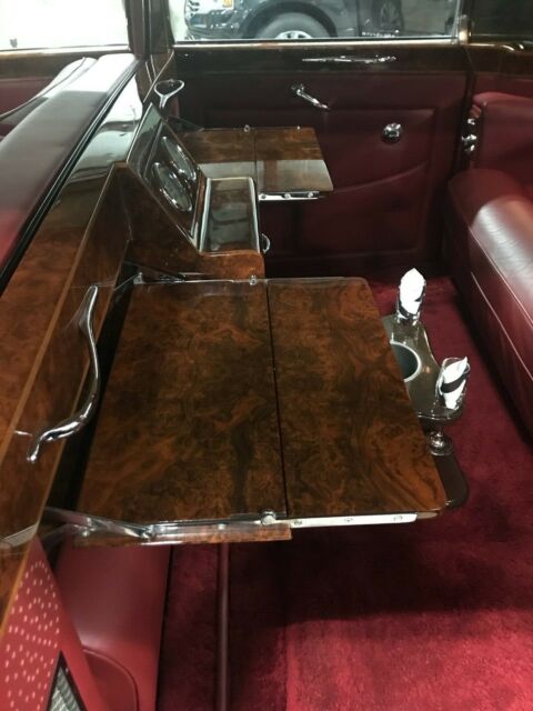Rolls-Royce Phantom 1962 image number 15