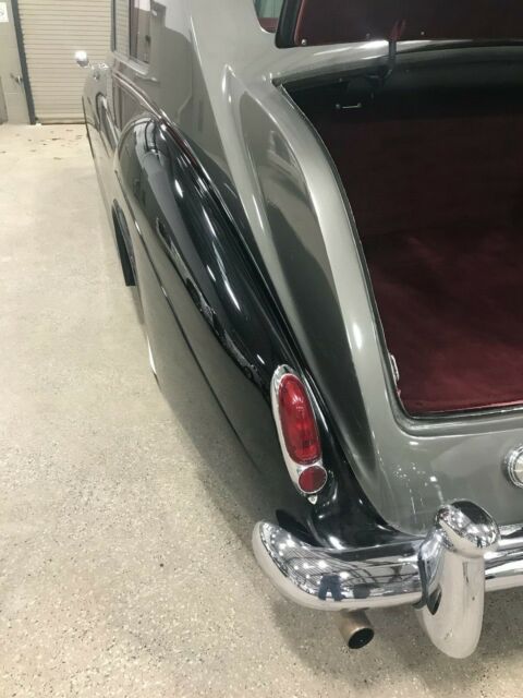 Rolls-Royce Phantom 1962 image number 22