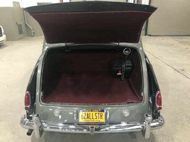 Rolls-Royce Phantom 1962 image number 43