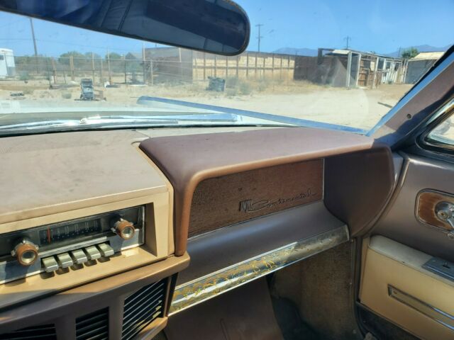 Lincoln Continental 1962 image number 12