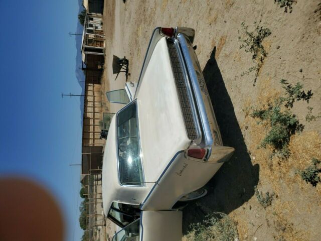 Lincoln Continental 1962 image number 15