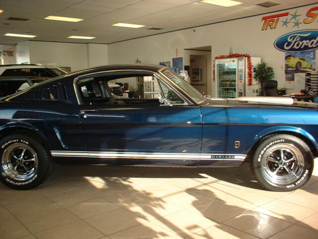 Ford Mustang 1965 image number 3