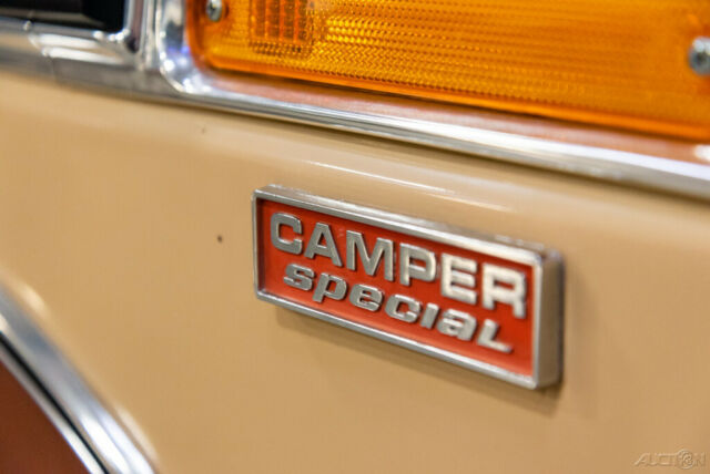 Ford F-350 1977 image number 10