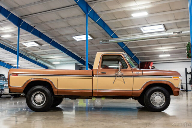 Ford F-350 1977 image number 11