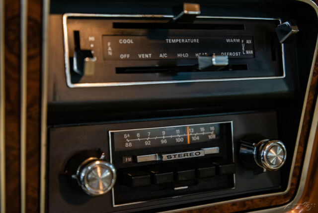 Ford F-350 1977 image number 21