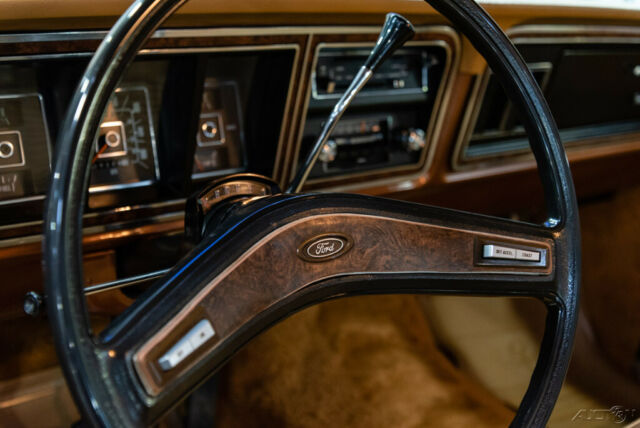 Ford F-350 1977 image number 42