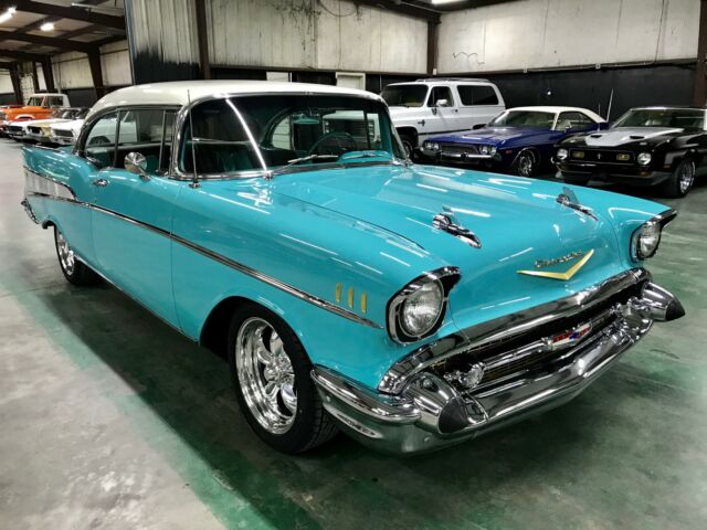 Chevrolet Bel Air/150/210 1957 image number 30
