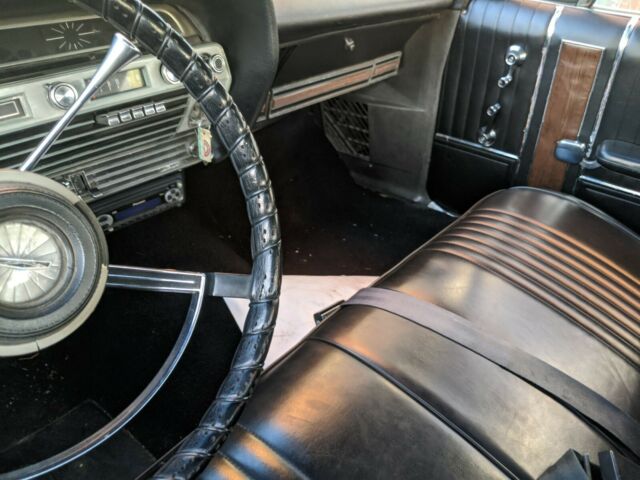 Ford Galaxie 1967 image number 26