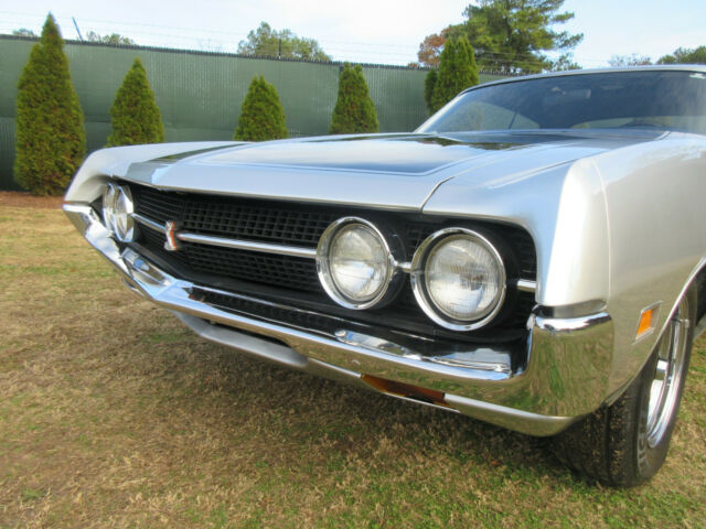 Ford Torino 1971 image number 25