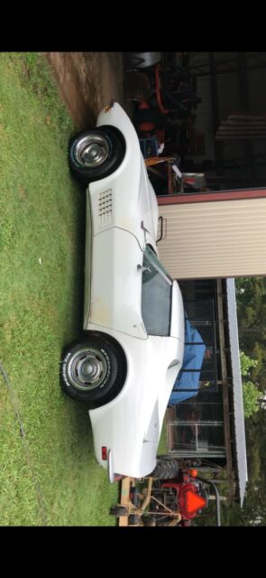 Chevrolet Corvette 1972 image number 25