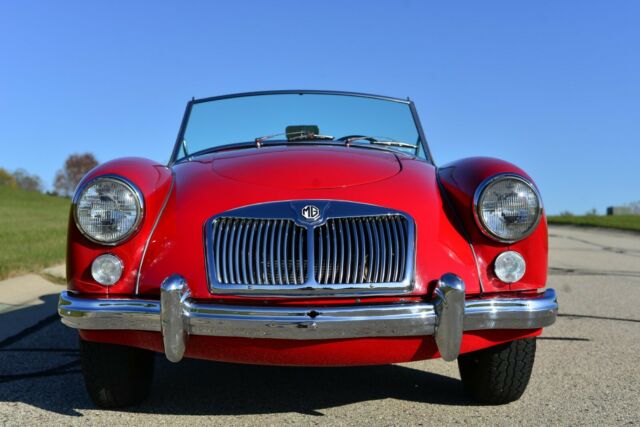 MG MGA 1960 image number 2