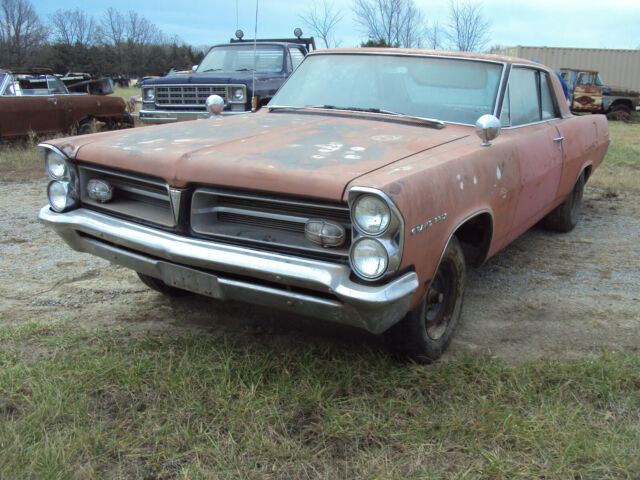 Pontiac Grand Prix 1963 image number 0