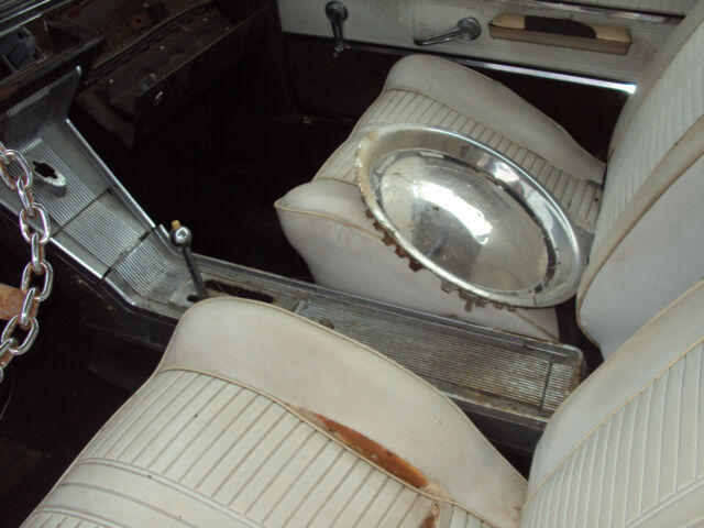 Pontiac Grand Prix 1963 image number 32