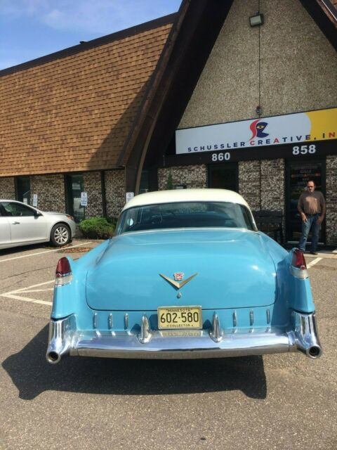 Cadillac Series 62 1955 image number 3