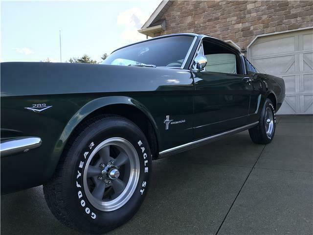 Ford Mustang 1965 image number 3