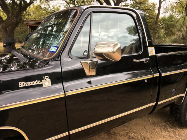 Chevrolet C-10 1977 image number 6