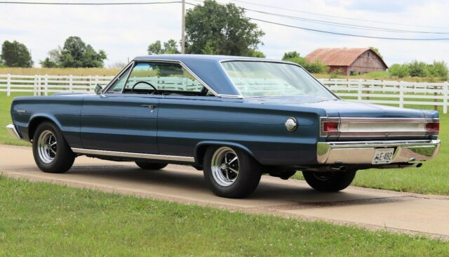 Plymouth GTX 1967 image number 28