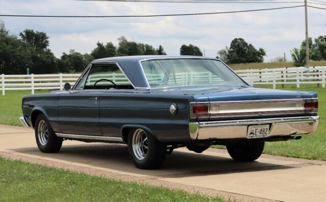 Plymouth GTX 1967 image number 29