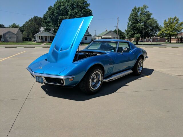 Chevrolet Corvette 1969 image number 20
