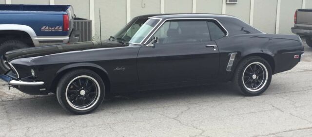 Ford Mustang 1969 image number 7