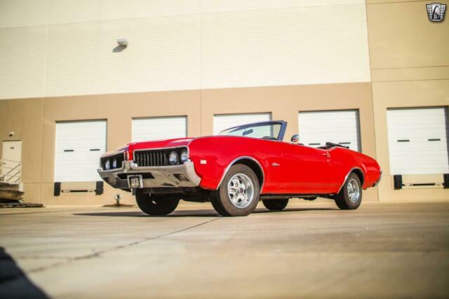 Oldsmobile Cutlass 1969 image number 7