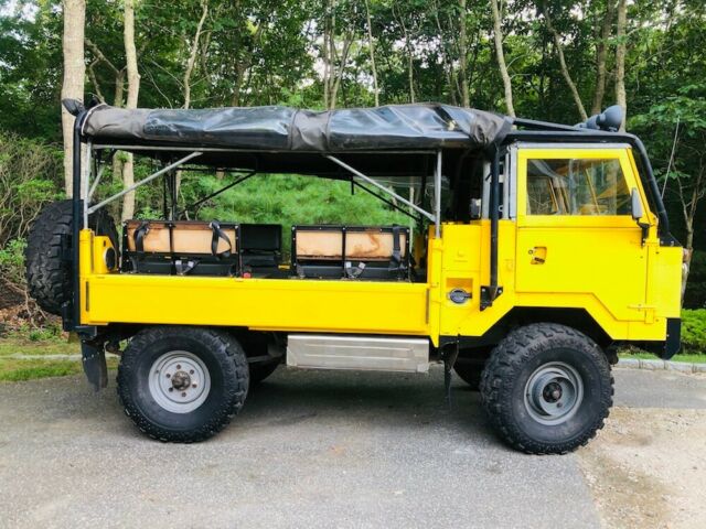 Land Rover 101 1975 image number 27