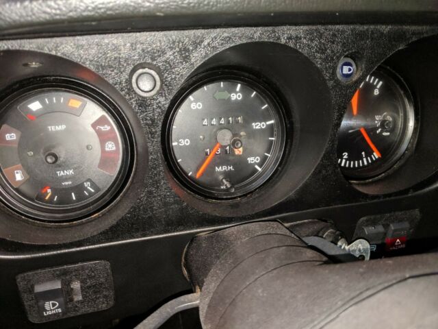 Porsche 924 1977 image number 29