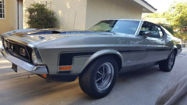 Ford Mustang 1971 image number 7