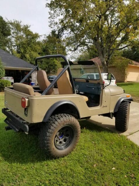 Jeep CJ 1972 image number 11