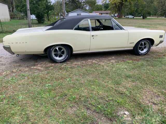 Pontiac Le Mans 1966 image number 11