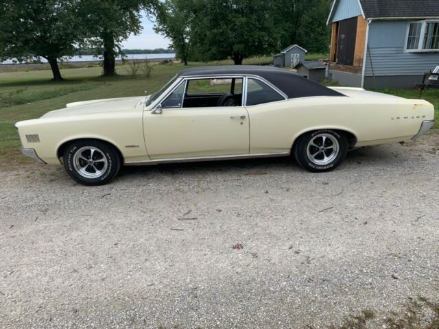 Pontiac Le Mans 1966 image number 9