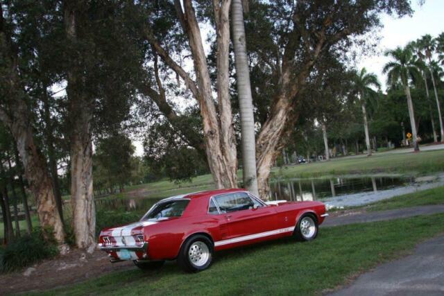 Ford Mustang 1967 image number 29