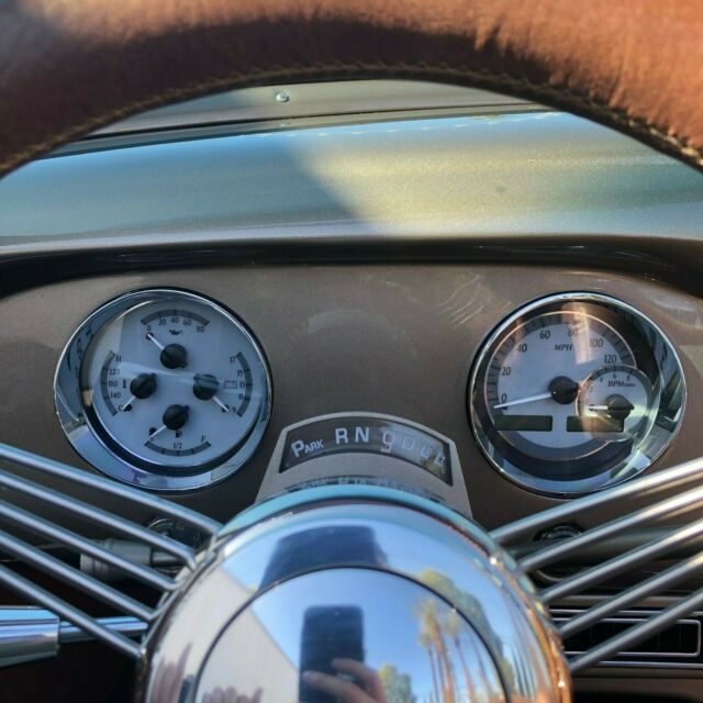 Buick Special 1953 image number 9