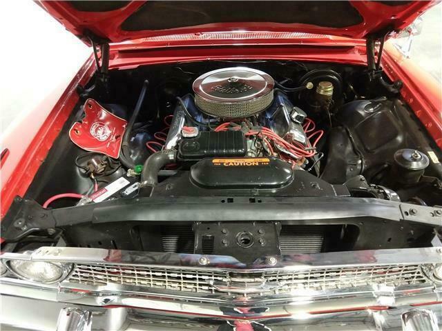 Ford Galaxie 1963 image number 18