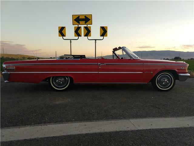 Ford Galaxie 1963 image number 31
