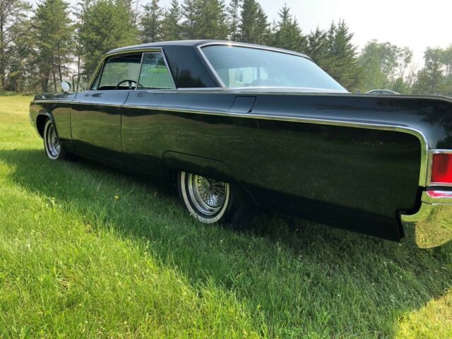 Oldsmobile Ninety-Eight 1964 image number 30