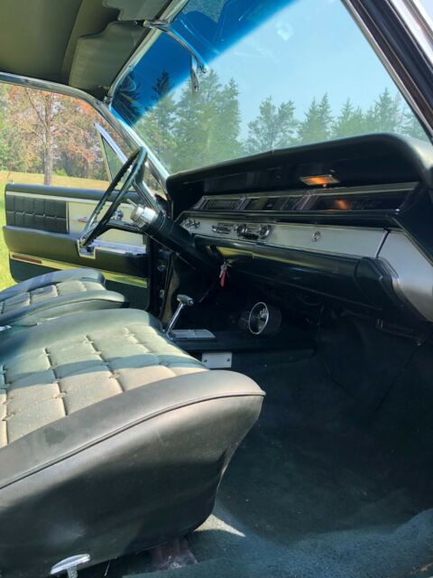 Oldsmobile Ninety-Eight 1964 image number 9