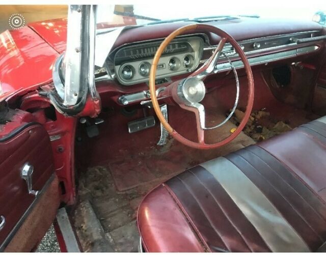 Pontiac Bonneville 1960 image number 29