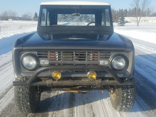 Ford Bronco 1966 image number 22