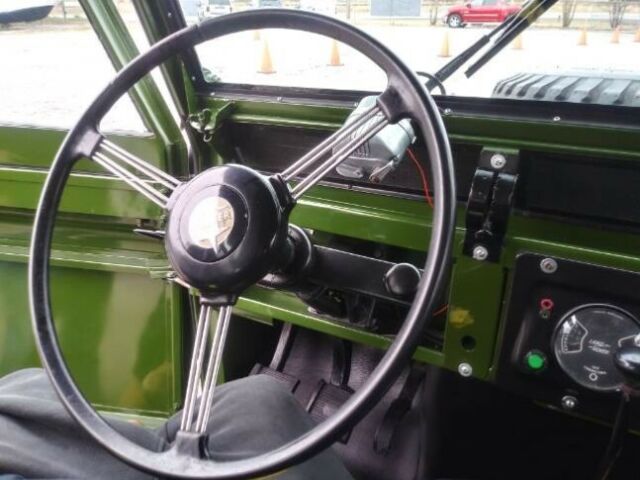 Land Rover Defender 1963 image number 38